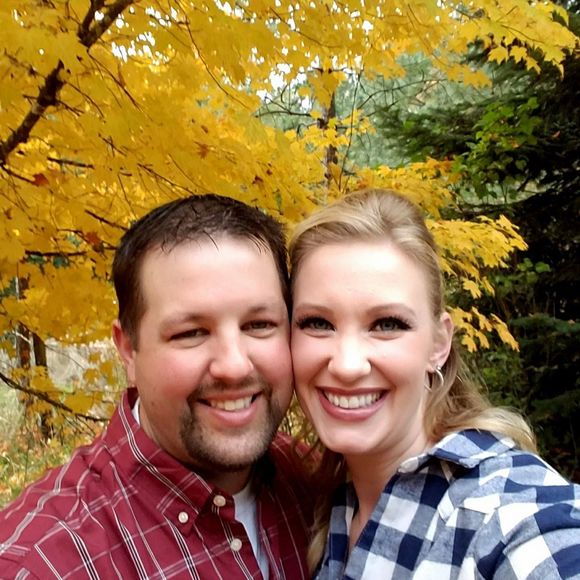 Meet your Posher, Tara - Picture 1 of 1